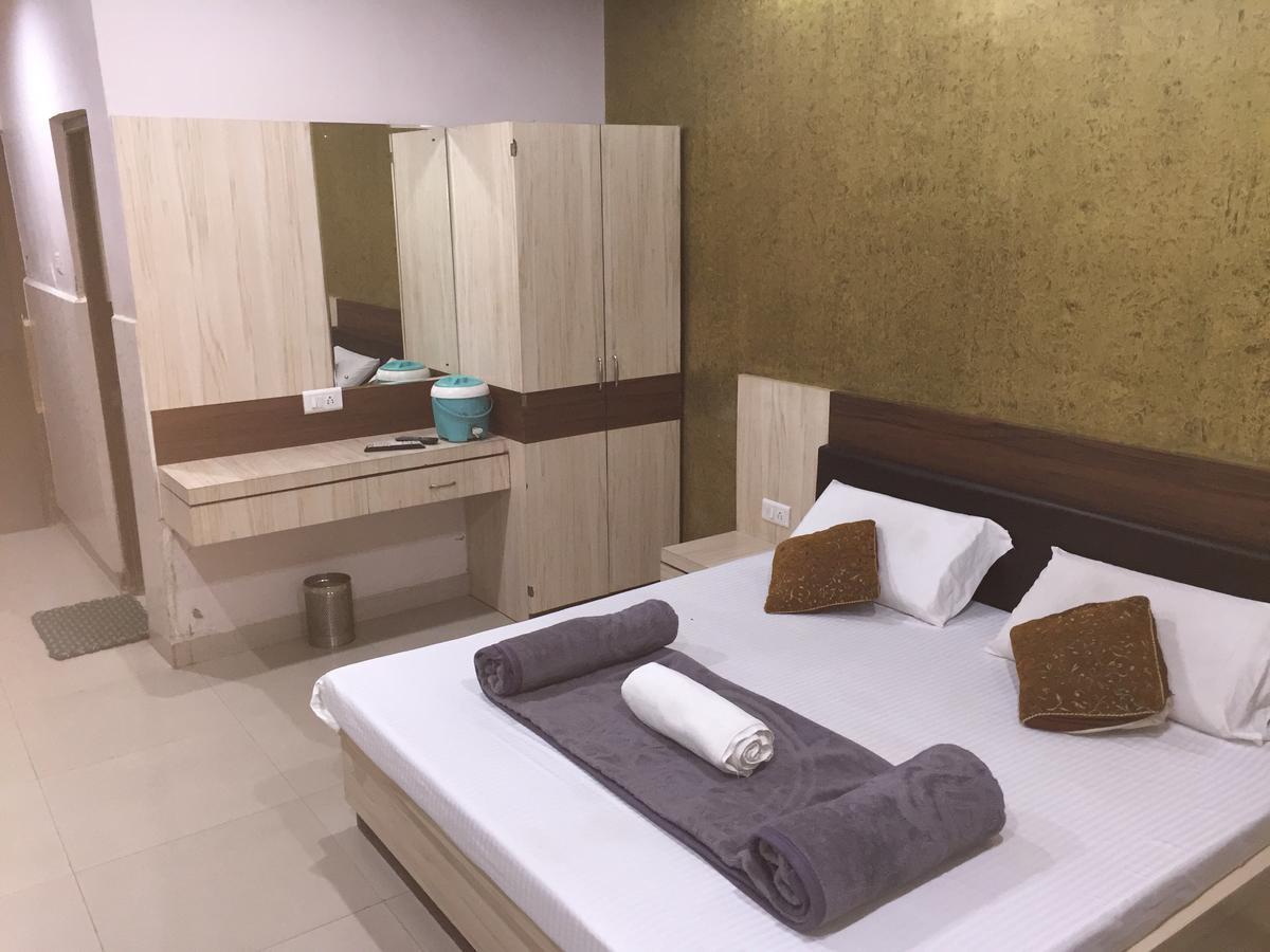 Hotel Pakeeza Аджмер Екстериор снимка